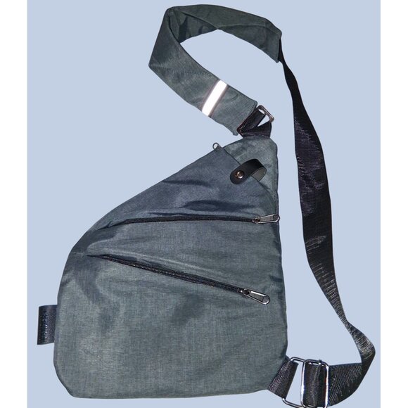 Black Crossbody Bag With Adjustable Strap & Multiple Pockets By Wander+ - Picture 1 of 6